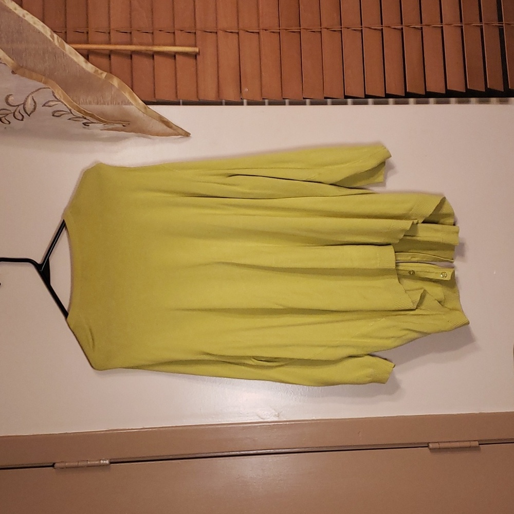 Plus Size Sweater - Picture 5 of 5